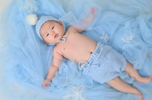 吉林宝宝几个月会认人